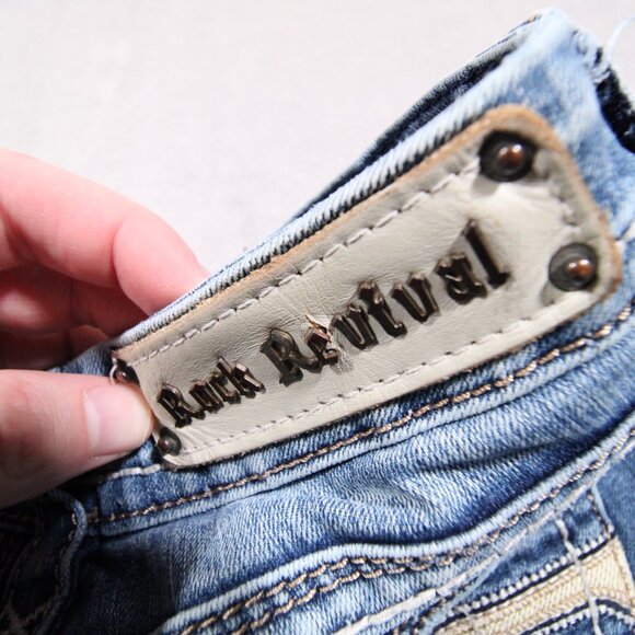 Rock Revival Leah easy boot cut jeans ( 31x29 actual ) distressed - Picture 11 of 13